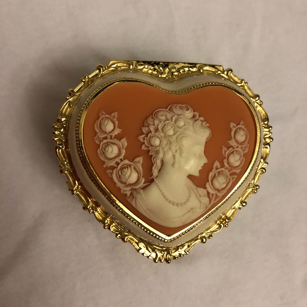 Sankyo Music Box Jewelry Box